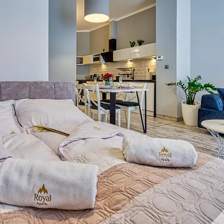 Apartment Royal Aparts - Jozefina Chill & Vibes