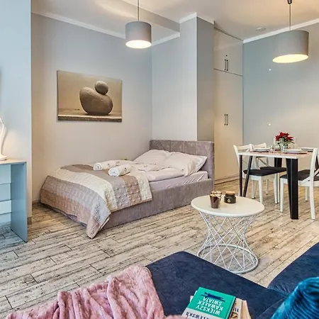 Royal Aparts - Jozefina Chill & Vibes Apartment *