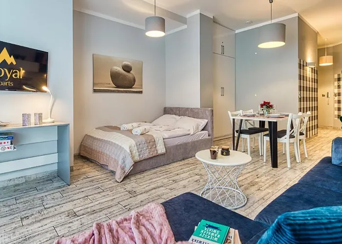 Royal Aparts - Jozefina Chill & Vibes Apartment *